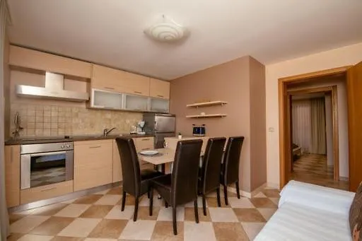 M&M Apartments Biograd Na Moru