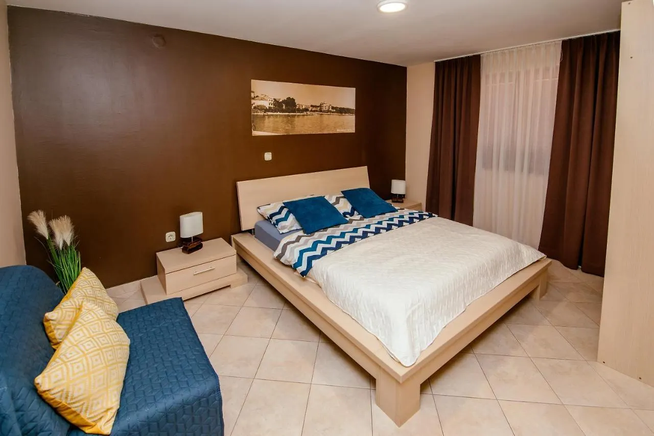 M&M Apartments Biograd Na Moru