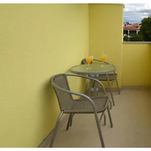 Aprtment Close To Center Appartement