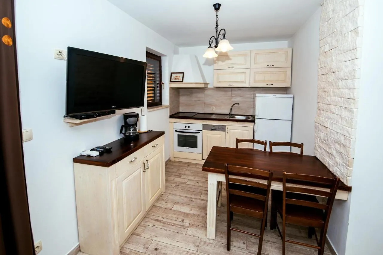 M&M Apartments Biograd na Moru
