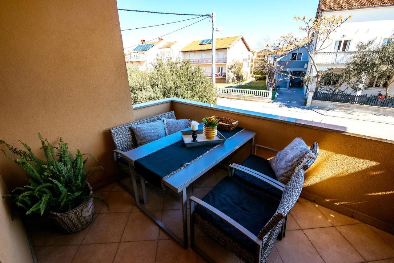 M&M Apartments Biograd Na Moru 0*,