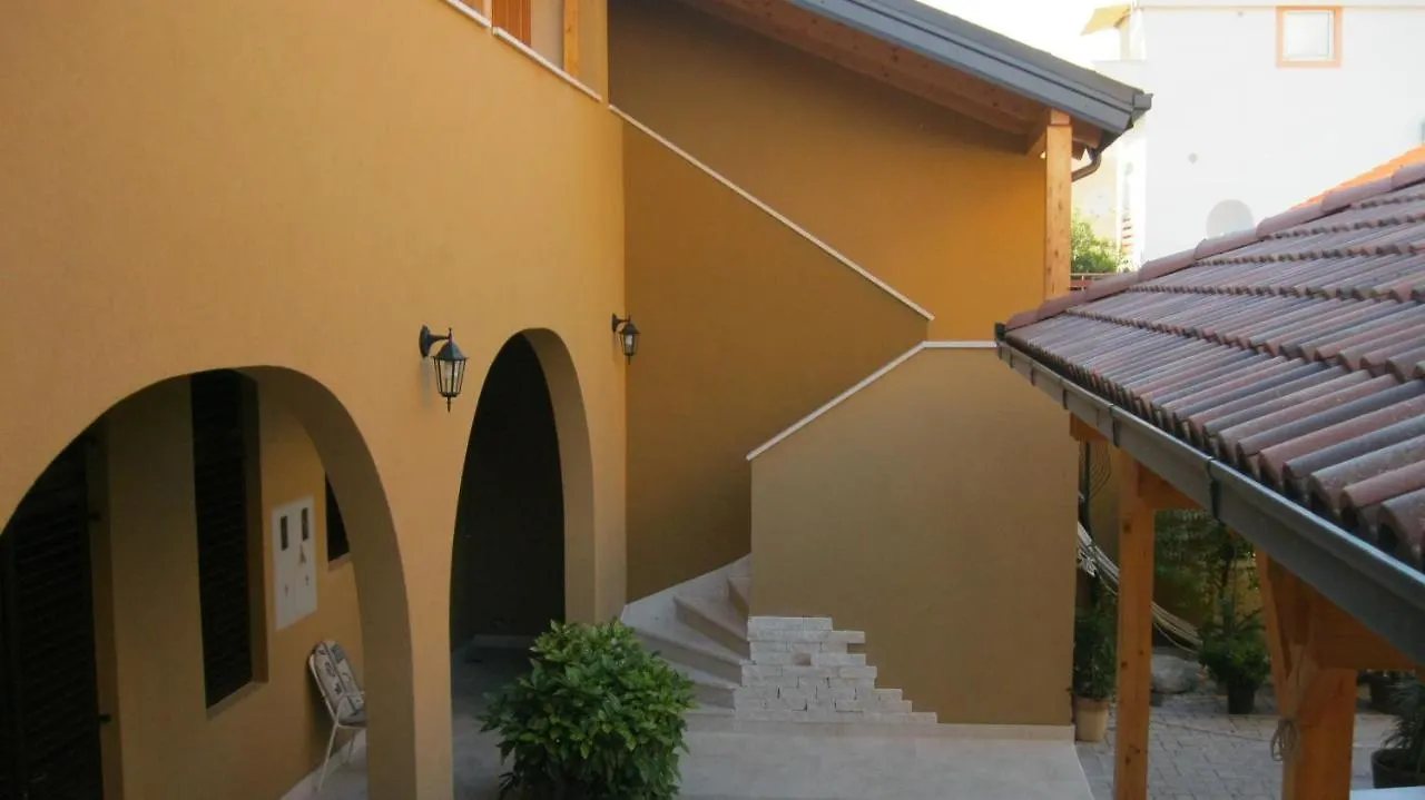M&M Apartments Biograd na Moru